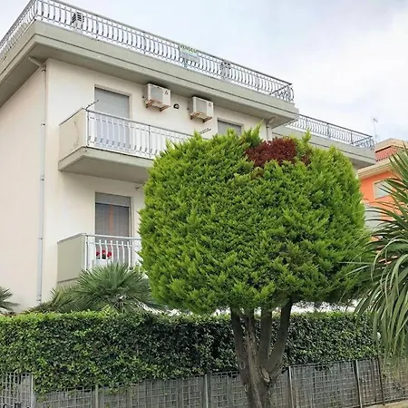 Quadrilocale Cefalonia Con Ampio Giardino A Due Passi Dal Mare Apartmán
